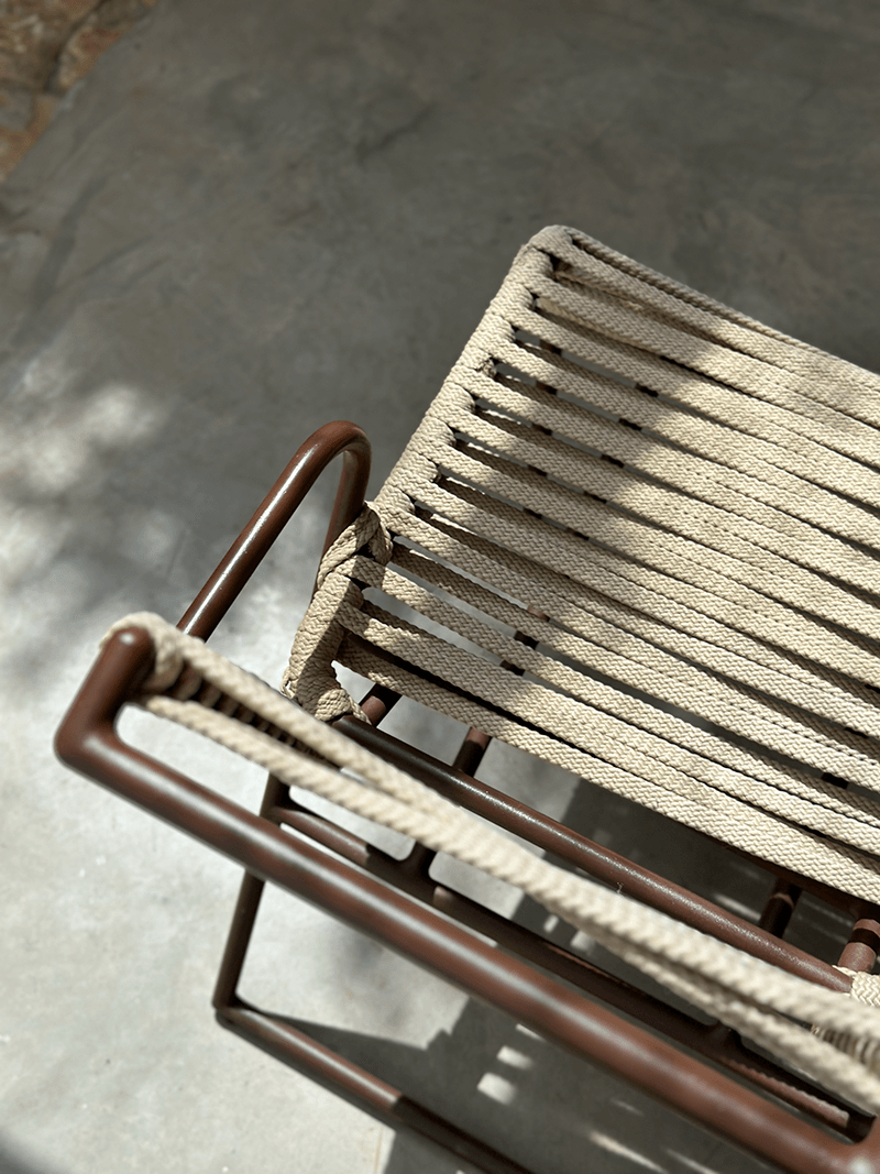 Peça de design autoral Studio Sama
